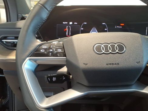Certified 2025 Audi Q5 Premium w/ Convenience Package AWD/4WD image 20