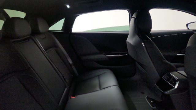 Used 2024 Lucid Air Pure RWD image 38