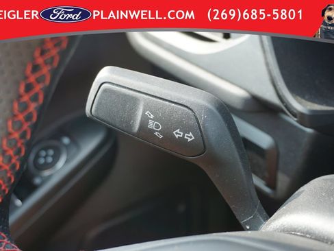 Used 2024 Ford Escape ST-Line w/ Tech Pack #1 AWD/4WD image 27