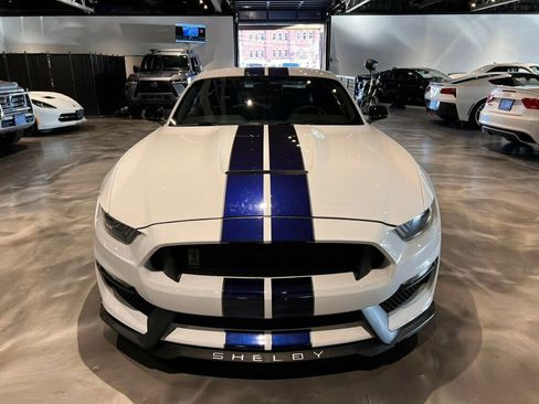 Used 2019 Ford Mustang Shelby GT350 w/ Technology Package image 8
