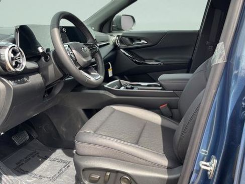 New 2026 Chevrolet Equinox LT AWD/4WD image 10