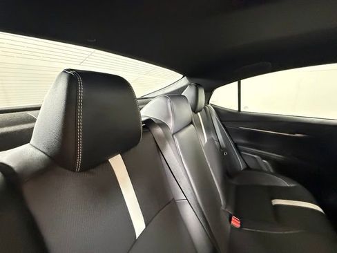 Used 2025 Toyota Camry SE FWD image 35