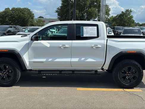 Certified 2025 GMC Canyon Elevation w/ Convenience Package RWD image 4
