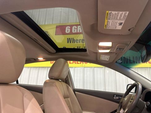 Used 2011 Nissan Altima 2.5 SL w/ 2.5SL Pkg FWD image 18
