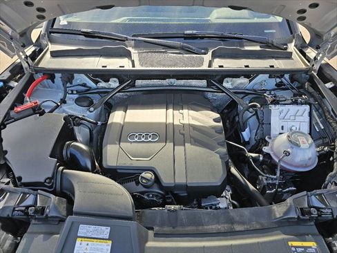 Used 2023 Audi Q5 2.0T Premium Plus w/ Premium Plus Package AWD/4WD image 8