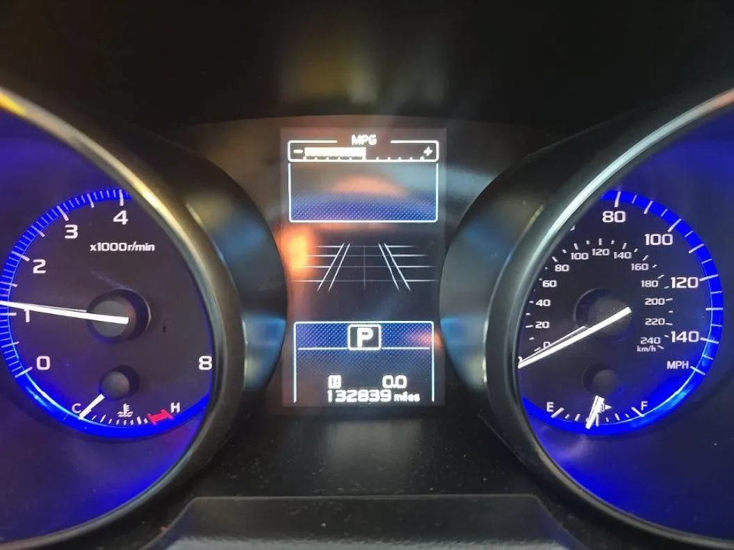 Used 2017 Subaru Legacy 2.5i Limited AWD/4WD image 12