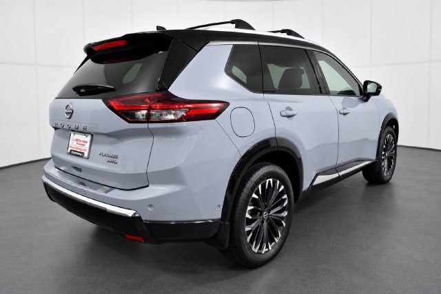 Certified 2026 Nissan Rogue Platinum w/ Platinum Premium Package AWD/4WD image 4