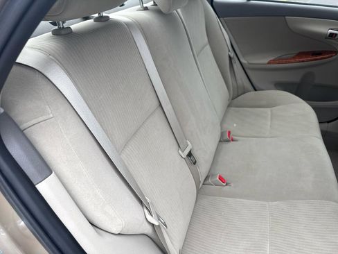 Used 2010 Toyota Corolla FWD image 42