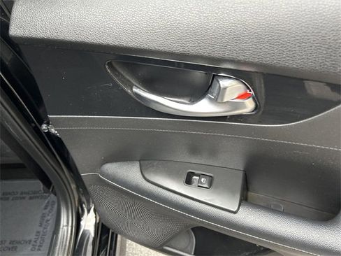 Certified 2023 Kia Forte GT-Line w/ GT-Line Technology Package image 21