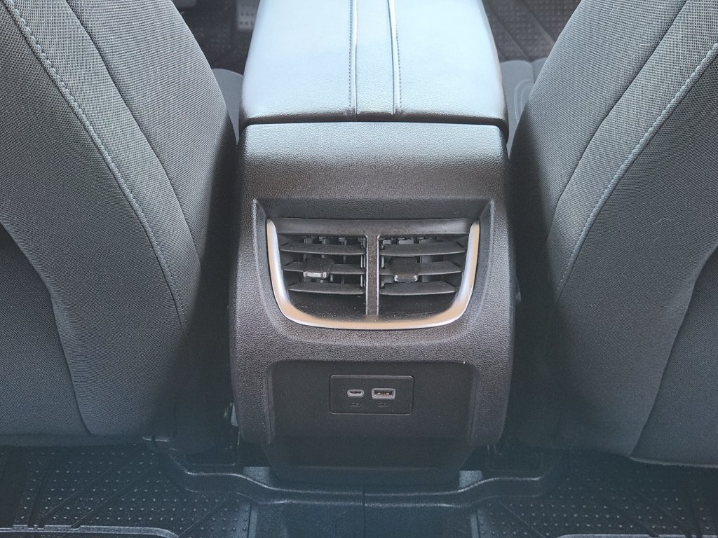 Used 2021 Chevrolet Blazer LT FWD image 28