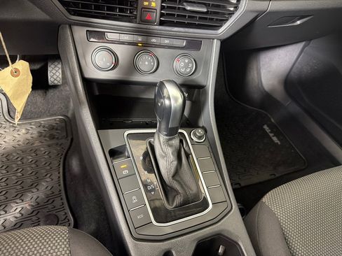 Used 2019 Volkswagen Jetta S FWD image 18