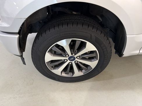 Used 2019 Ford F150 XL w/ Equipment Group 101A Mid AWD/4WD image 11