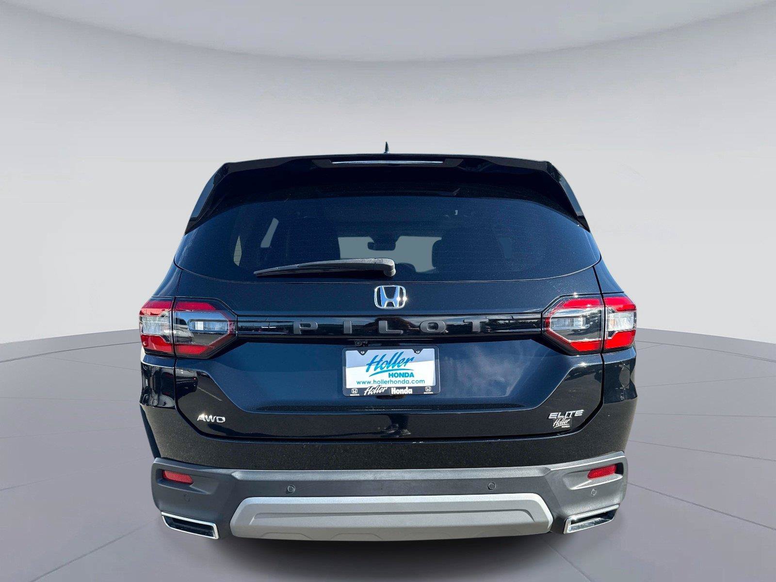 Certified 2024 Honda Pilot Elite image 5