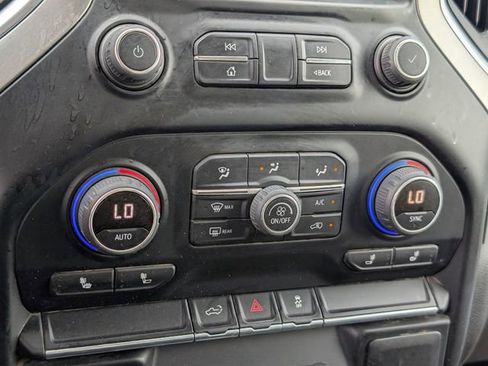 Used 2022 Chevrolet Silverado 2500 LT w/ Convenience Package AWD/4WD image 17