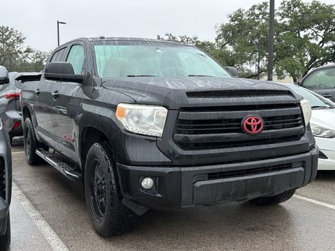 Used 2015 Toyota Tundra SR5 w/ SR5 Upgrade Package RWD image 3