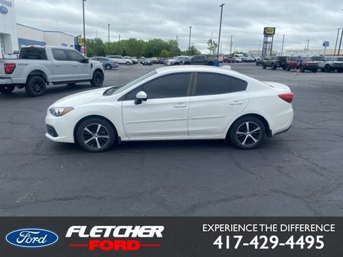 Used 2023 Subaru Impreza Premium image 1