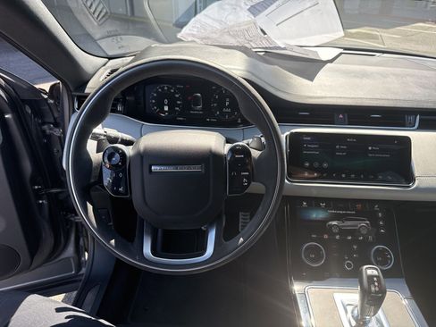 Used 2020 Land Rover Range Rover Evoque R-Dynamic SE AWD/4WD image 19