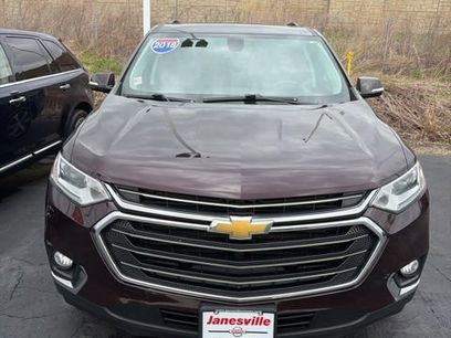 Used 2018 Chevrolet Traverse LT