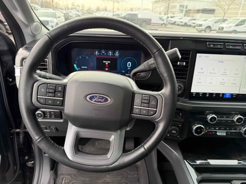Used 2024 Ford F350 Lariat w/ Lariat Ultimate Package image 19