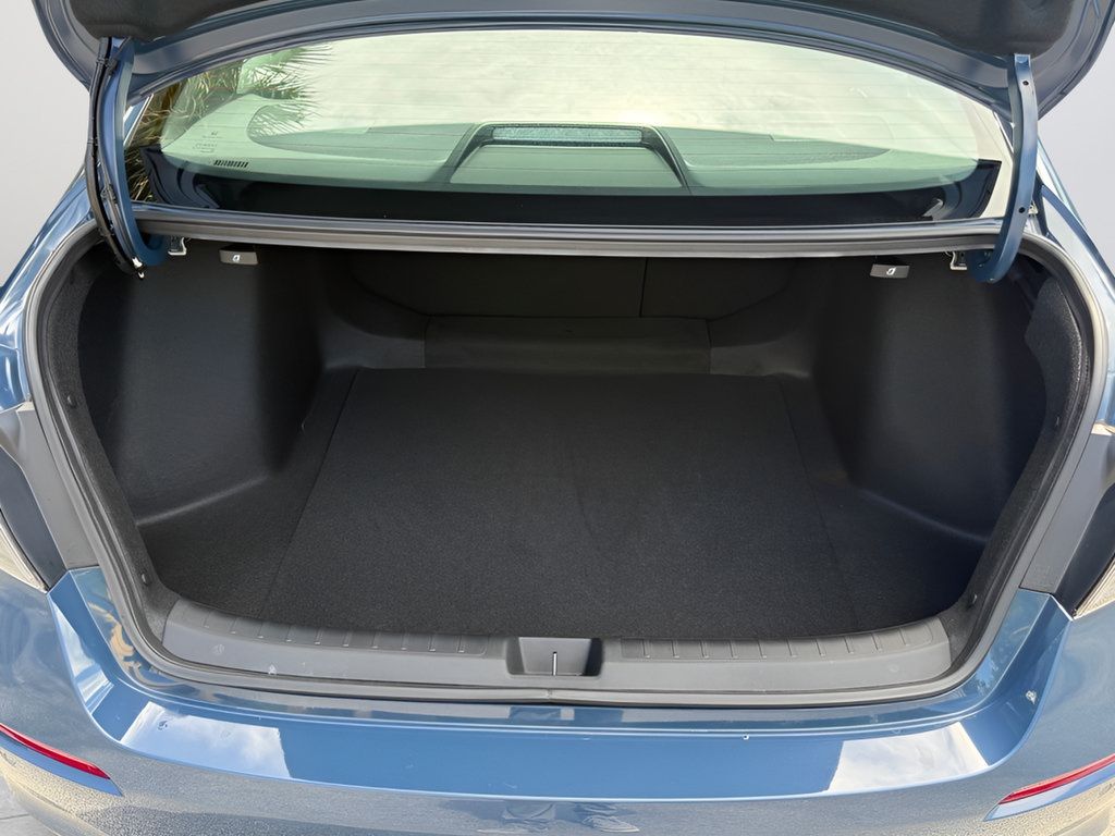 Certified 2025 Honda Civic Sport Touring image 33