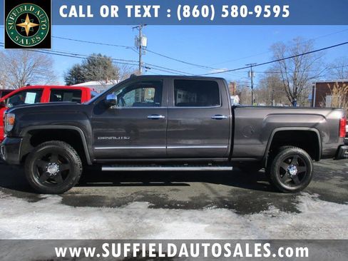 Used 2015 GMC Sierra 2500 Denali w/ Suspension Package, Off-Road image 1
