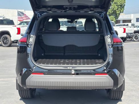 New 2026 Toyota RAV4 XSE AWD/4WD image 16