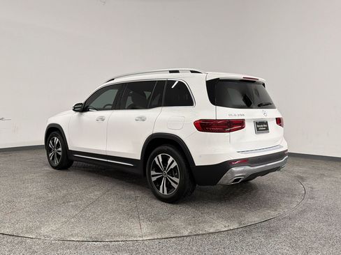 Certified 2026 Mercedes-Benz GLB 250 image 3