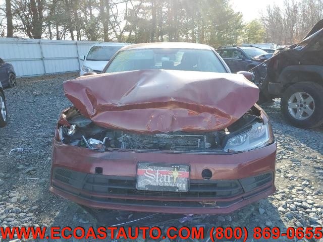 Used 2017 Volkswagen Jetta S w/ Jetta S Cold Weather Package FWD image 5