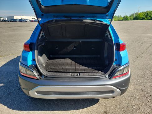 Used 2022 Hyundai Kona Limited AWD/4WD image 17