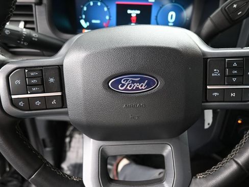 Used 2024 Ford F150 XLT AWD/4WD image 36