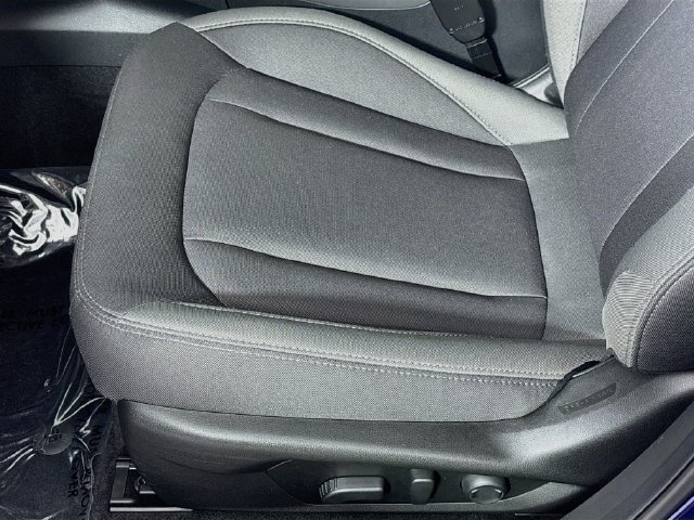 Certified 2025 Subaru Crosstrek 2.5i Premium AWD/4WD image 22