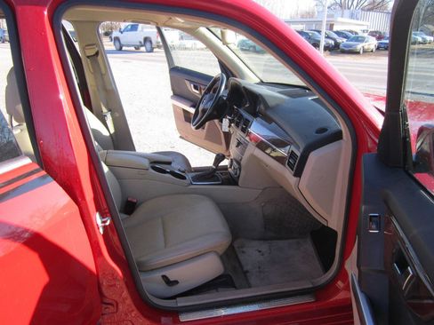 Used 2011 Mercedes-Benz GLK 350 4MATIC image 10