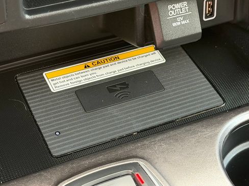 Used 2023 Honda Passport EX-L image 4