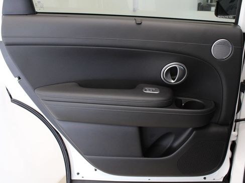 Used 2026 Hyundai Palisade SEL FWD image 28