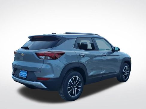 New 2026 Chevrolet TrailBlazer LT w/ Convenience Package FWD image 3