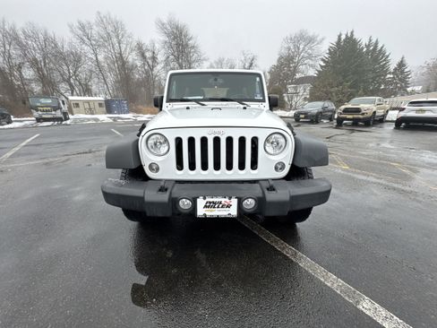 Used 2017 Jeep Wrangler Unlimited Sport w/ Quick Order Package 24S image 28