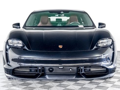 Certified 2022 Porsche Taycan Turbo image 7