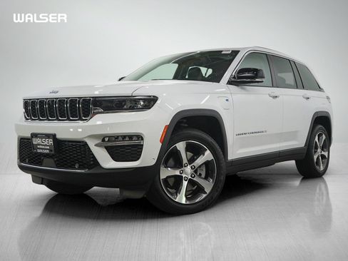 Used 2022 Jeep Grand Cherokee Limited 4xe w/ Luxury Tech Group II AWD/4WD image 1