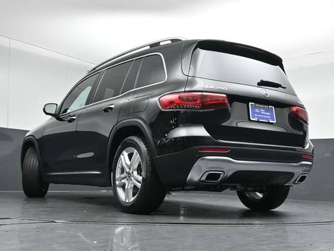 Used 2022 Mercedes-Benz GLB 250 4MATIC image 36