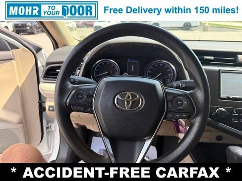 Used 2019 Toyota Camry LE w/ Carpet Mat Package FWD image 32