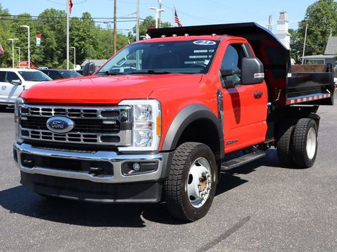 Used 2023 Ford F550 4x4 Regular Cab Super Duty image 14