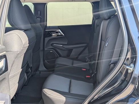 New 2025 Mitsubishi Outlander ES image 24