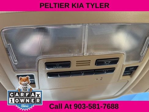 Used 2017 Toyota Highlander XLE image 25