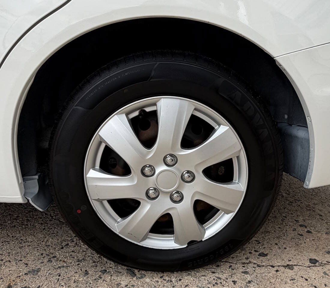 Used 2013 Honda Civic LX image 28