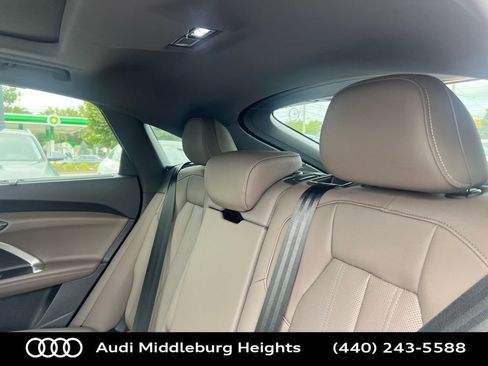 Used 2025 Audi Q5 Premium Plus image 37