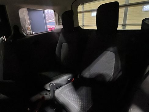Used 2021 Ford Transit Connect XLT FWD image 16