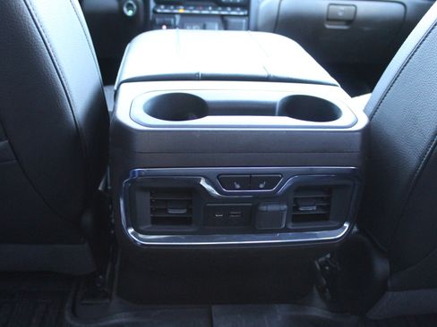 Used 2023 GMC Sierra 2500 Denali w/ Denali Ultimate Package image 13