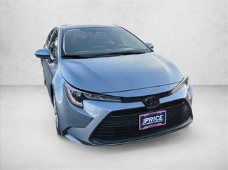Used 2024 Toyota Corolla LE video 3