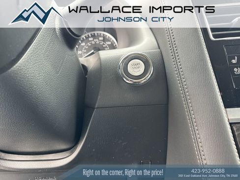 Used 2024 Nissan Armada Platinum w/ Captain's Chairs Package AWD/4WD image 22