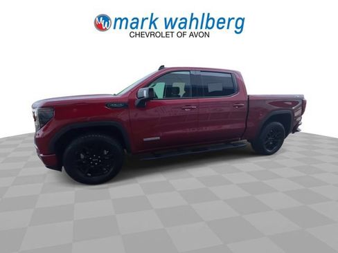 Certified 2024 GMC Sierra 1500 Elevation w/ Preferred Package AWD/4WD image 4